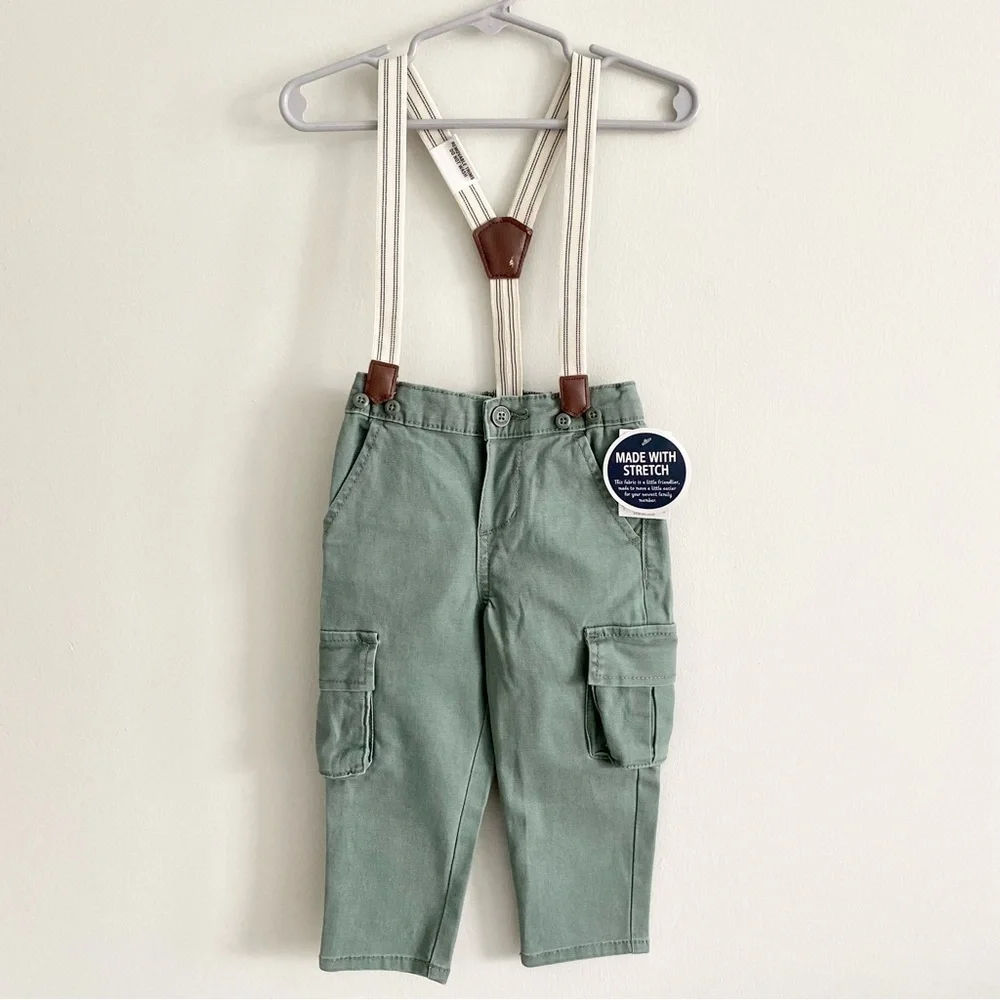 OshKosh Boy Cargo Pants with Detachable Suspenders Size 18 Months